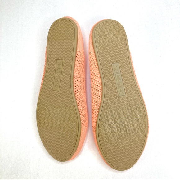 Nordstrom Super Lightweight Peach Open Weave Flats New - Picture 5 of 10